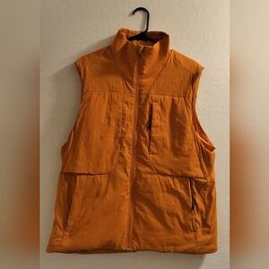 lululemon Vest Mens Size M Orange Full Zip Sleeveless Insulated Hiking Packable